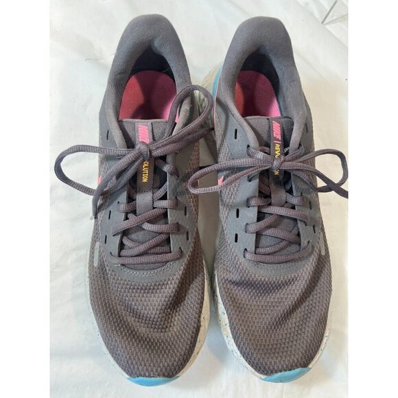 Nike Revolution 5 Women's Size 11 Grey Pink Blue Running Shoes Sneaker CU4830001 - Picture 1 of 12